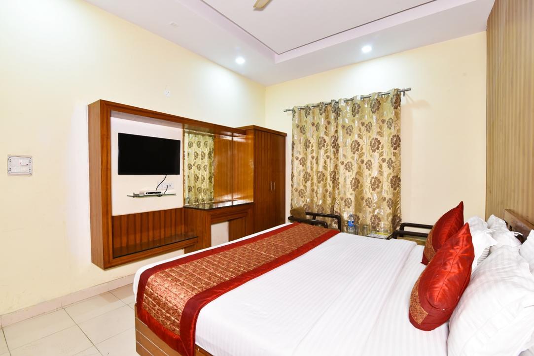 Hotel B-Comfort Amritsar Ngoại thất bức ảnh
