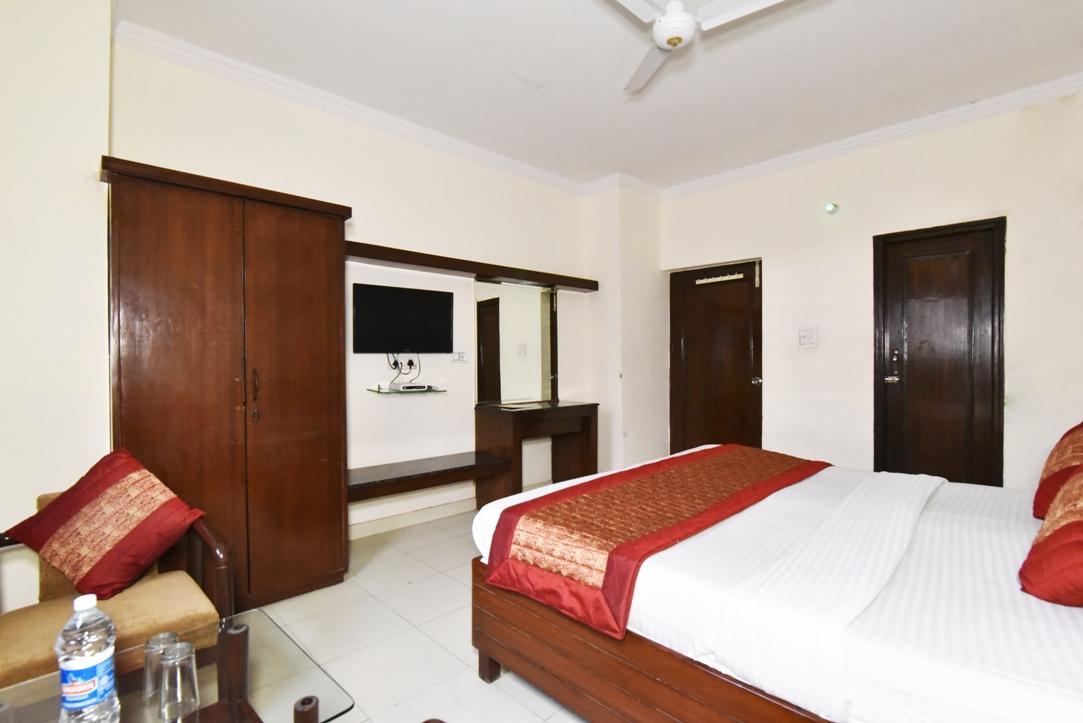 Hotel B-Comfort Amritsar Ngoại thất bức ảnh